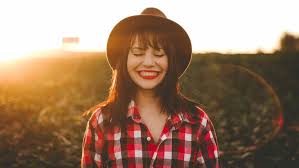 Frauentag | deine schwäche ist deine stärke #frauentag #selbstkritik. Das Weibliche Gehirn Tickt Nicht Anders Wenn Frauen Ihre Tage Haben Ze Tt