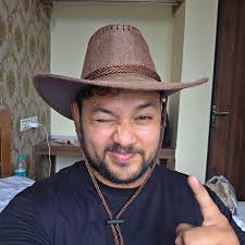 Not meant for city life #travel #explorepage #india #explore #mountains  #travelgram #wanderwithsky #shivoryx #khanisa #travelling