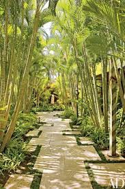 Look Inside A Hawaii Residence That Features Traditional Craftsman Style Elements Tropical Landscape Design Landscape Design Modern Landscape Design
