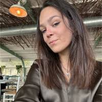 30+ "Beatriz Watson" profiles