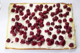 Idéal pour vos macarons !! Buche Chocolat Blanc Framboises Au Thermomix Yummix