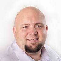 Dustin Nicholson's Instagram, Twitter & Facebook