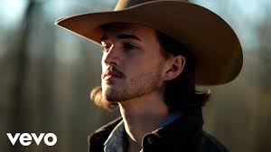 CLN Music Monday: Hot Songs for Your Summer Playlist -