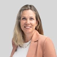 Wendy Giddings's Instagram, Twitter & Facebook