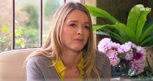 Les années ont passé depuis l'époque de la cafét' et du garage. Les Mysteres De L Amour Saison 12 Helene Chamboulee Ce Qui Vous Attend Dans Le 1er Episode Toutelatele