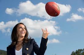 images?q=tbn:ANd9GcT82FemrlRAJ93ZZC_sJ7V