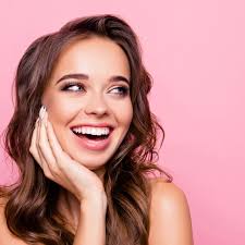 Les coupes asymétriques sont réservées pour les visages ovales, voir ronds. Visage Ovale Quelle Coupe Pour Me Mettre En Valeur