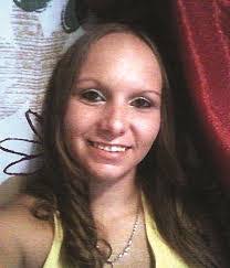 Amanda Nettles's Instagram, Twitter & Facebook