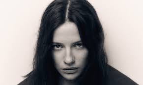 Lily Sutherland's Instagram, Twitter & Facebook