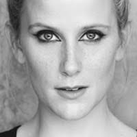 Tara Lear's Instagram, Twitter & Facebook