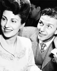 How cute is this! Nancy Sinatra and her new husband Tommy Sands, cutting  their wedding cake. 1960