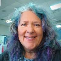 Donna Mooneyham's Instagram, Twitter & Facebook