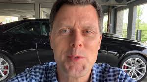 Here is a quick video of our tall region President Travis Dowell attempting  to squeeze into that early Jaguar at yesterday's meet-up at Barry Lowe's  GATSBY AUTOWORX restoration shop in Liberty NC. |