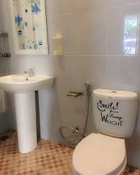 Contoh Keramik Kamar Mandi Minimalis Terbaru Populer Kamar Mandi Minimalis Kamar Mandi Ide Kamar Mandi