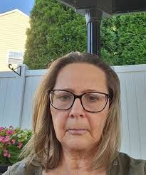 Wishing this honey happy 64. Never been better. Love you 😘❤️