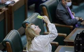 Alegeti din colectia aur si argint aec cele mai diverse modele de lantisoare aur la un pret avantajos: Senatoarea Diana È™oÈ™oacÄƒ A Fost ExclusÄƒ Din Partidul Aur De CÄƒtre Claudiu Tarziu È™i Sorin Lavric Deputatul Dan TÄƒnasÄƒ E O Decizie LuatÄƒ La CapÄƒtul Unui Lung Sir De IntamplÄƒri In