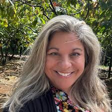 Visited @lydgatefarms for a chocolate farm tour and learned about so much  more than just cacao! #travelsmg #amazinghawaii #happiestvacations  #travelblogger #cacaofarm #ethicalfarming #kauai #hawaii  @travelshowmarketinggroup