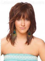 Choppy Layers Add So Much Dimension To Any Hairtsyle Medium Length Hair Styles Medium Hair Styles Razored Haircuts