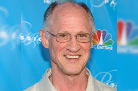 Nancy Nipper's Instagram, Twitter & Facebook