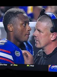 I finally seen the little guy running and diving in a hole in cao bang map. 