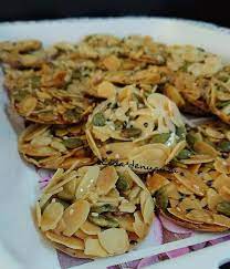 Resepi biskut almond london sukatan cawan yang rangup. Kuali Mama Biskut Kuaci Bahan Dan Sukatan Sepeket Facebook