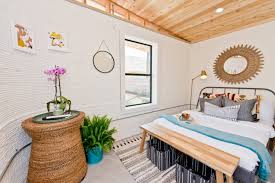 20 tiny bedrooms that don't skimp on style. 52 Tiny Houses With Downstairs Bedrooms