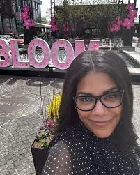 Kimberly Diggs (@sellingdc) • Instagram photos and videos