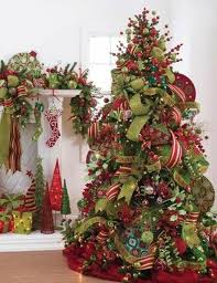 Decorate Christmas Tree With Ribbon Ribbon On Christmas Tree Christmas Tree Design Christmas Tree Inspiration