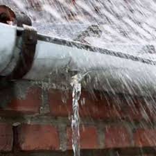 Stops the leak preeminently:) how to repair a leaky. Repair Gutter Leak Best Gutter Sealant In 2021 Works In Wet