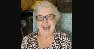 Diane Maier's Instagram, Twitter & Facebook