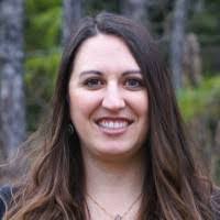 Rachel Tighe's Instagram, Twitter & Facebook