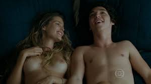 Actress Yasmin Brunet nude boobs in Verdades Secretas