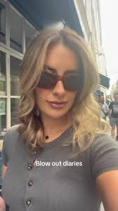 If you need your hair done in Paris, i got you🤌 📍Studio Marisol #paris  #blowout #hairtok #travelvlog