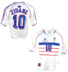 Neuesten zinedine zidane fußballtrikot kaufen. Adidas Frankreich Trikot 10 Zinedine Zidane Wm 1998 Weiss Away Herren S M L Xl Xxl Gunstig Online Kaufen Bestellen Shop Spieler Trikot De Marktplatz Retro Vintage Fussball Trikots Von Superstars
