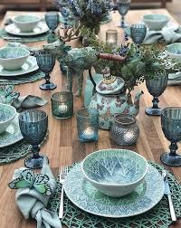 Blue Tablescape Gedecktertisch Blue Tablescape Bildenideen Blue Gedecktertisch In 2020 Tisch Dekorieren Esszimmertisch Esstisch Dekor