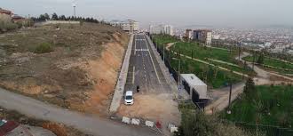 İstanbul'un unutulan sebze ve meyveleri yetiştirilecek pendik millet bahçesi bugün tüm dünyanın benimsediği kent tarım alanları ve ekolojik pazar temalarıyla donatılıyor. Pendik Millet Bahcesi Nin Acilis Tarihi Belli Oldu