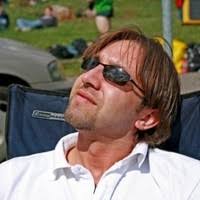 300+ 'Slepicka' profiles