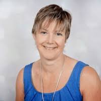 Kath Thomas's Instagram, Twitter & Facebook