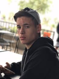 Jared Waldron (@Young_J25)