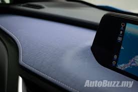 New premium small suv comes packed with safety features volvo car malaysia has entered the premium small suv segment with the launch of the volvo xc40. Review Lexus Ux 200 Luxury Dressed To Impress Autobuzz My