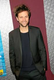 Rémi caritey chef opérateur : Portrait Pierre Rochefort A 32 Ans Le Fils De Jean Rocherfort Passe Du Rap A La Comedie