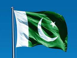 It was retained upon the establishment of a constitution in 1956, and remains in use as the national flag for the present. Govt University Professor Booked For Posting Pakistan Flag Map Pictures On Facebook
