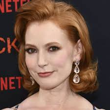 "J'ai essayé de les raisonner" : Alicia Witt (The Walking Dead) se confie  sur les circonstances de la mort de ses parents