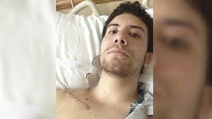 Elliot Vasquez's Instagram, Twitter & Facebook