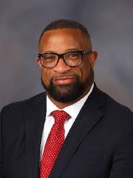 Catrina Peeples's Instagram, Twitter & Facebook