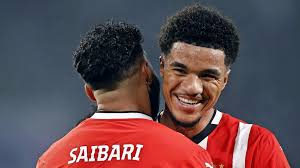 Malik Tillman is na domper tegen Ajax de grote man bij PSV: 'Ik kon het  toch niet meer veranderen'