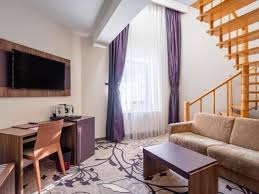 Hotel new belvedere is only 50 metres away from poiana braşov's cable car and ski slope. Hotel Miruna New Belvedere Poiana Brasov Booking Deals Photos Reviews