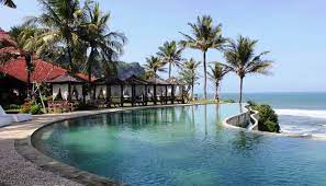 Demikianlah ulasan tim jogjaday mengenai hotel, resort dan convention center yang ada di kaliurang jogja. Queen Of The South Hotel Parangtritis Booking Murah Mulai Rp955 288