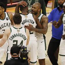 Milwaukee hasn't won an nba title since the the suns last played in the finals in 1993, but the franchise has never hoisted the title in its history. Cdkovlbumvvlrm