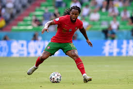 Andere spieler haben andere stärken. Transfer Insider Uber Ein Sanches Comeback Beim Fc Bayern Das Ist Absoluter Quatsch Aktuelle Fc Bayern News Transfergeruchte Hintergrundberichte Uvm
